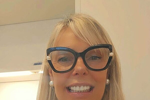 Doctora Silvina Rangel, psiquiatra del Team Cuántico de Silvia Barton