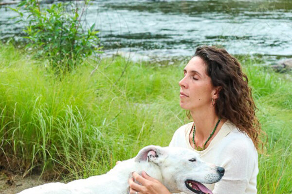 Sofía Pom, comunicadora telepática con animales, del Team de Silvia Barton